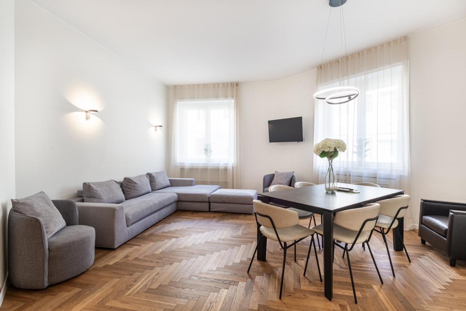 Cool And Big Central Apartment Duomo - White Milano Exteriör bild
