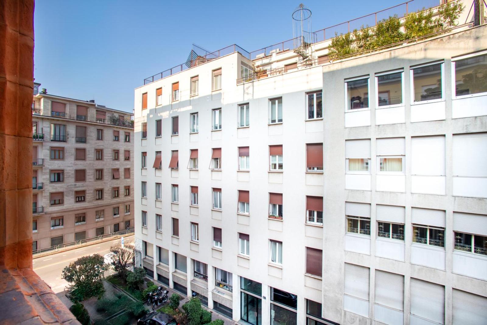 Cool And Big Central Apartment Duomo - White Milano Exteriör bild