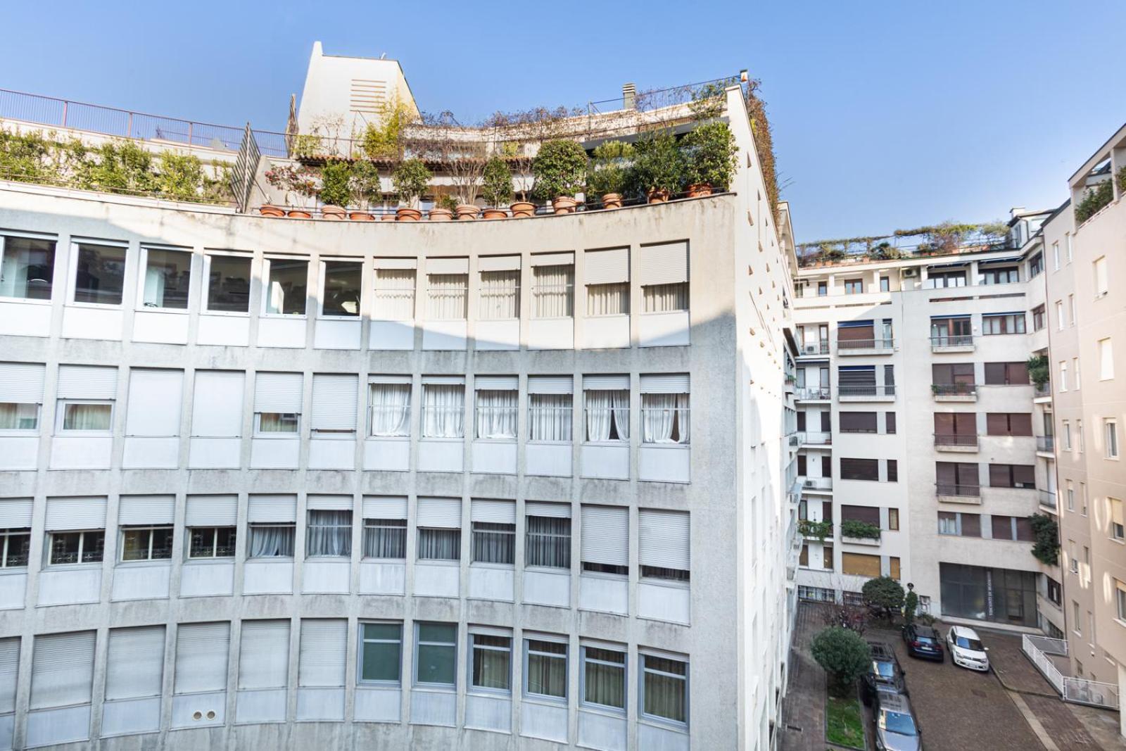 Cool And Big Central Apartment Duomo - White Milano Exteriör bild